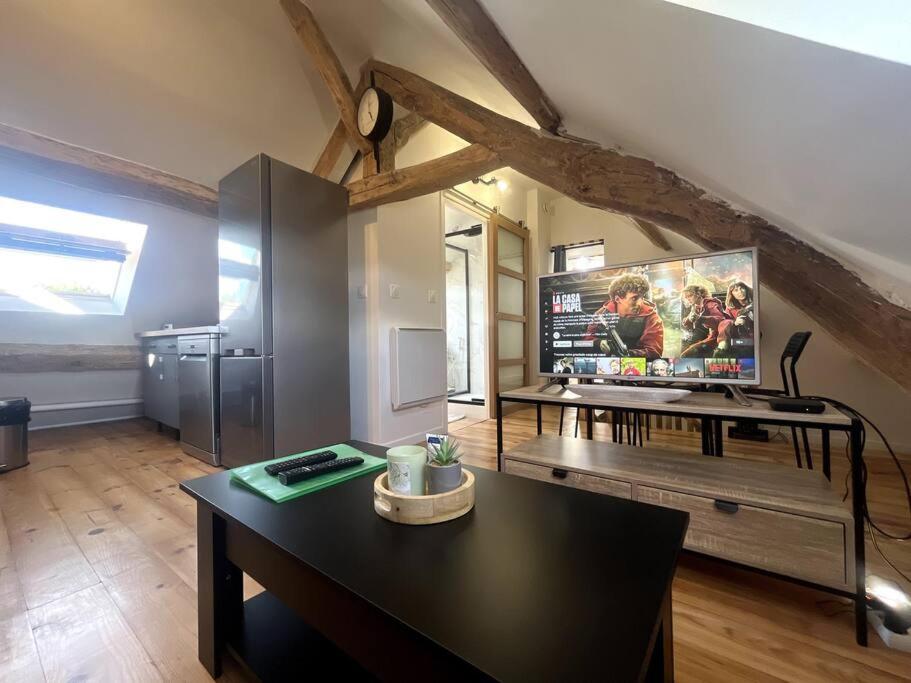 Ferienwohnung Climber'S Loft With Netflix Montcourt-Fromonville Exterior foto